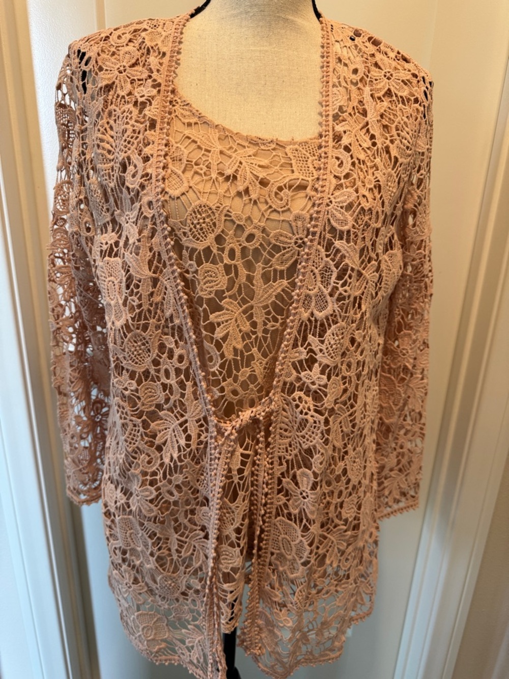 Chico's Blush Pink Crochet Lace tank and Open Cardigan